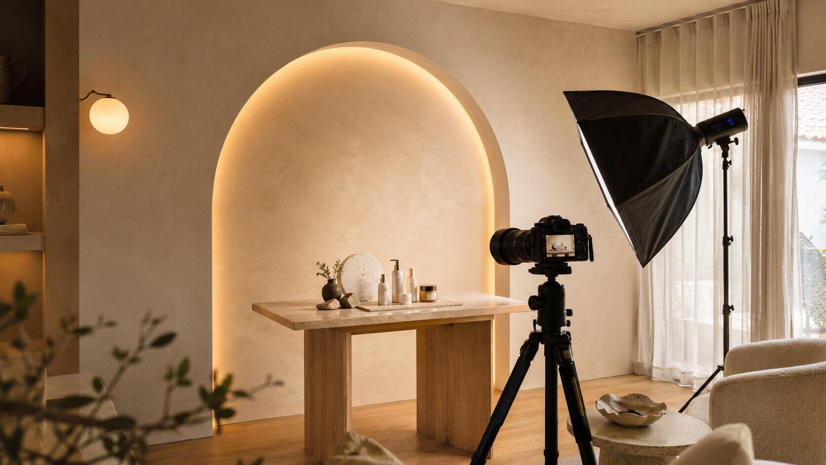 Professional product photography area with styled surfaces for e-commerce brands, product launches and commercial content creation.